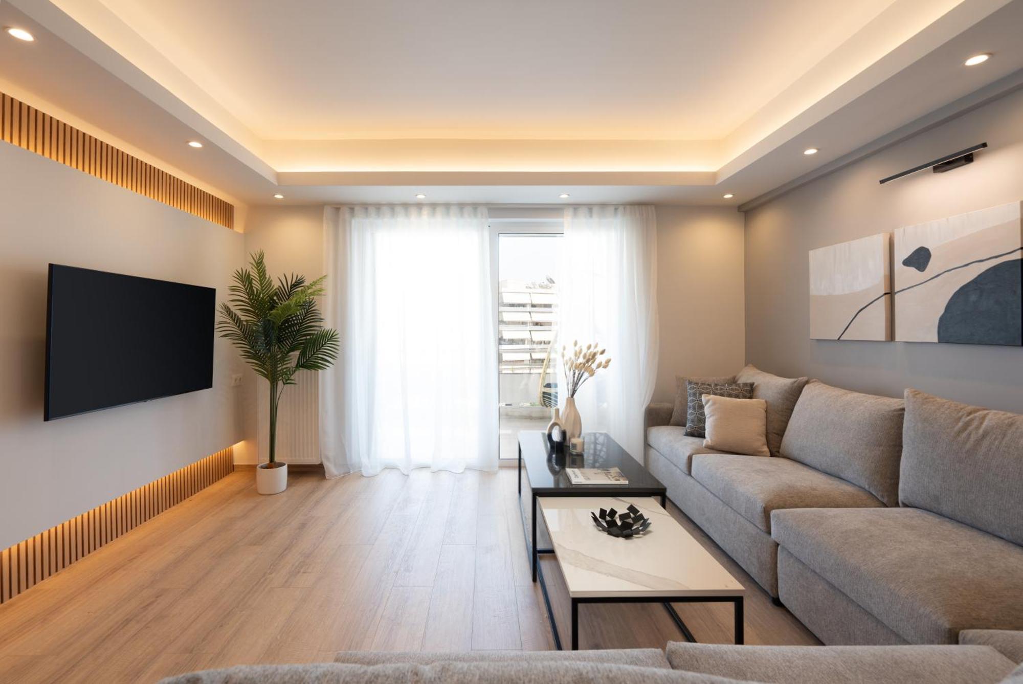 Luxury 4 Bedrooms Apartment Near Flisvos Marina Пирей Экстерьер фото